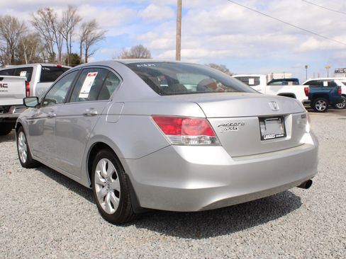 Used 2010 Honda Accord EX image 10