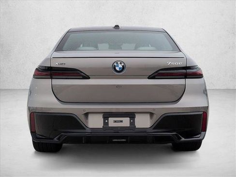 New 2026 BMW 750e xDrive w/ Executive Package AWD/4WD image 8