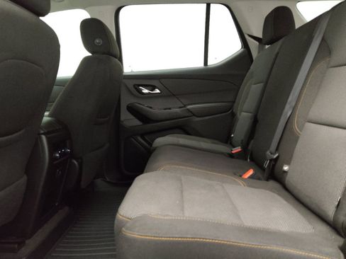 Used 2020 Chevrolet Traverse LS FWD image 18
