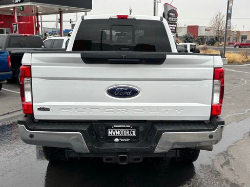 Used 2017 Ford F250 Lariat w/ Lariat Value Package image 10