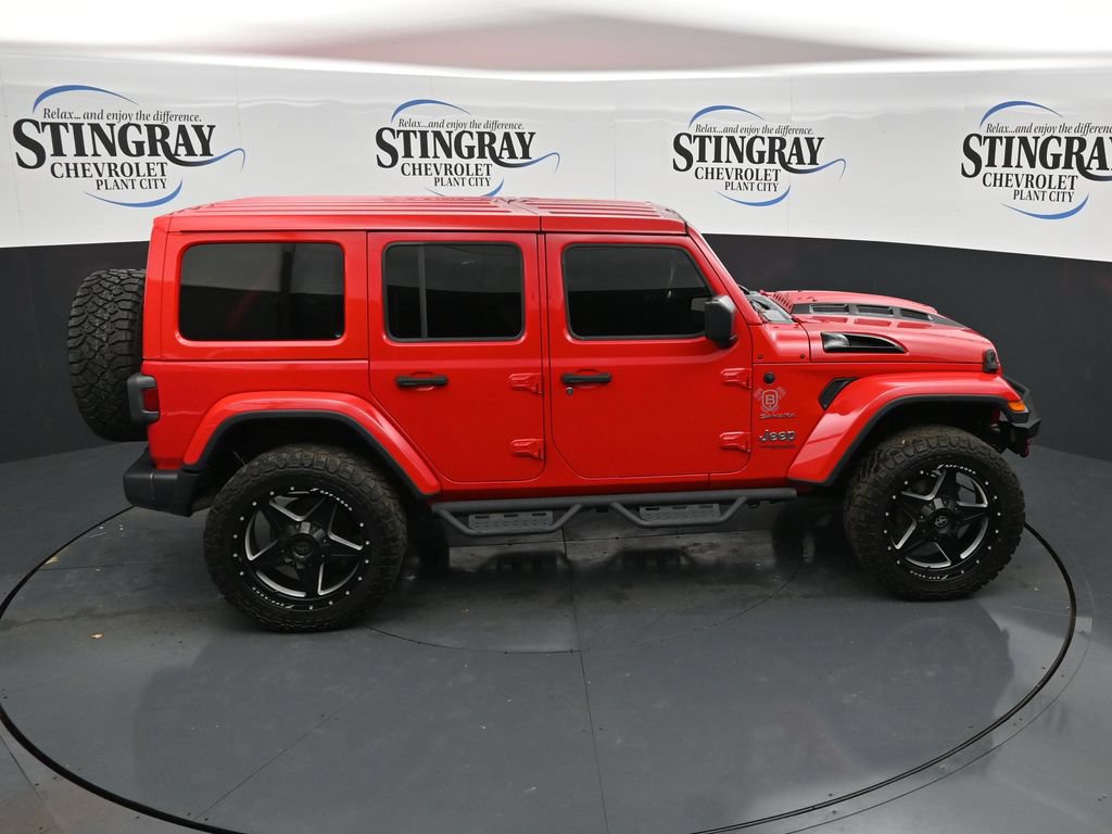 Used 2020 Jeep Wrangler Unlimited Sahara AWD/4WD image 25