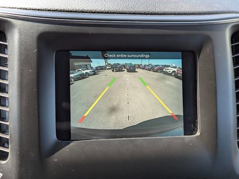 Used 2021 Jeep Cherokee Latitude Lux image 21