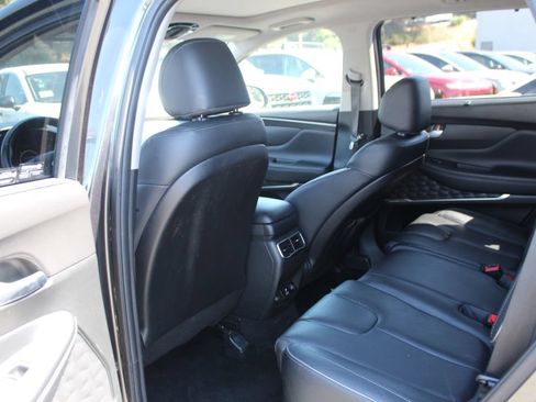 Used 2023 Hyundai Santa Fe Limited AWD/4WD image 18