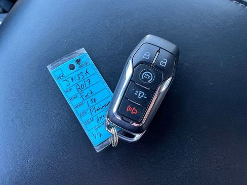 Used 2017 Ford F150 Platinum w/ Equipment Group 701A Luxury image 55