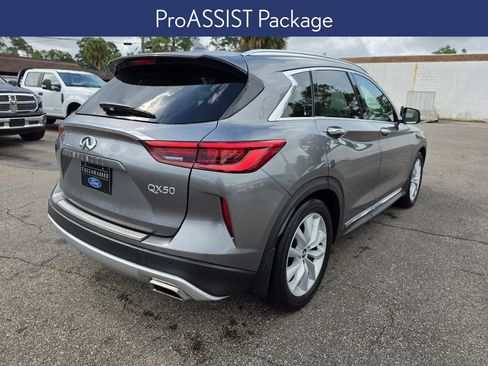 Used 2019 INFINITI QX50 Essential w/ Proactive Package FWD image 3