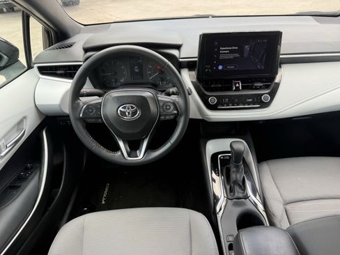 Used 2025 Toyota Corolla SE FWD image 15