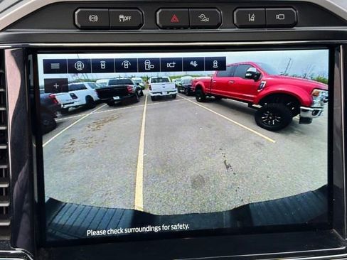 Used 2022 Ford F250 Lariat w/ Tremor Off-Road Package AWD/4WD image 27