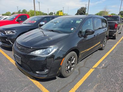 Used 2020 Chrysler Pacifica Touring-L Plus w/ S Appearance Package