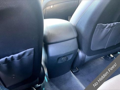Used 2018 Hyundai Santa Fe Sport 2.0T FWD image 28