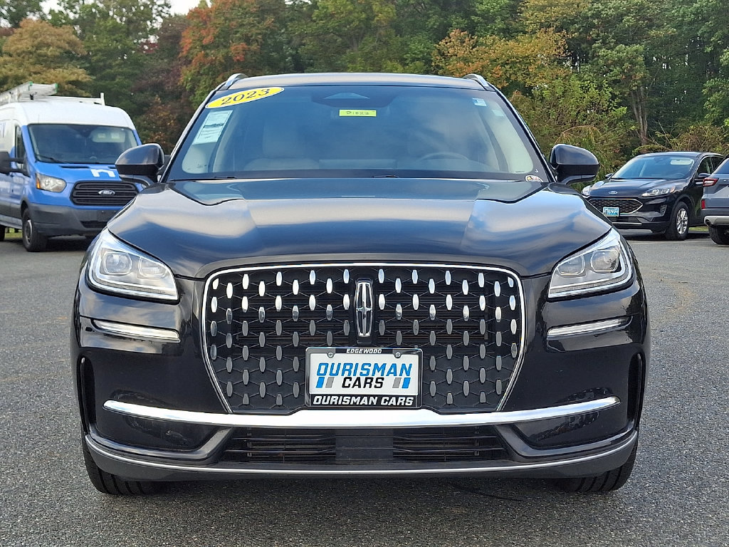 Used 2023 Lincoln Corsair Reserve AWD/4WD image 2