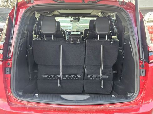 New 2026 Chrysler Pacifica Select image 10