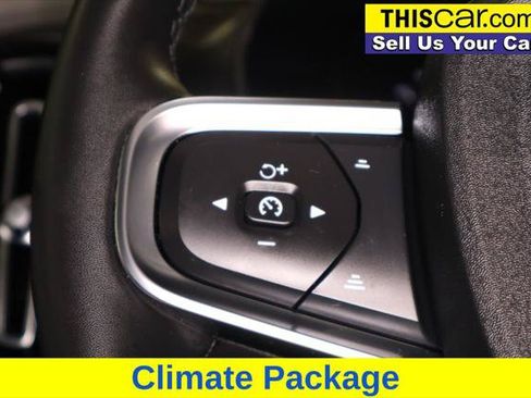 Used 2024 Volvo XC40 B5 Plus w/ Protection Package Premier AWD/4WD image 15
