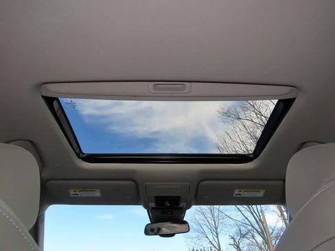 Used 2024 Honda Accord EX image 21