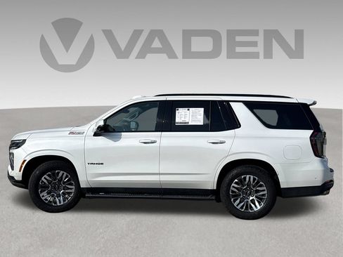 Used 2025 Chevrolet Tahoe Z71 w/ Z71 Off-Road Package AWD/4WD image 23