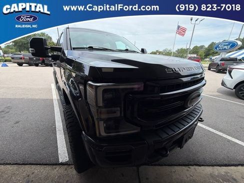 Used 2022 Ford F350 Lariat w/ Tremor Off-Road Package AWD/4WD image 17