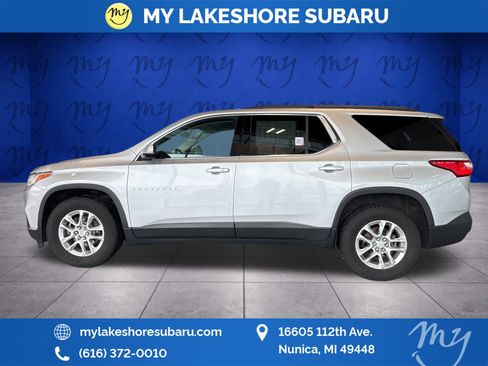 Used 2020 Chevrolet Traverse LT w/ Driver Confidence II Package image 4