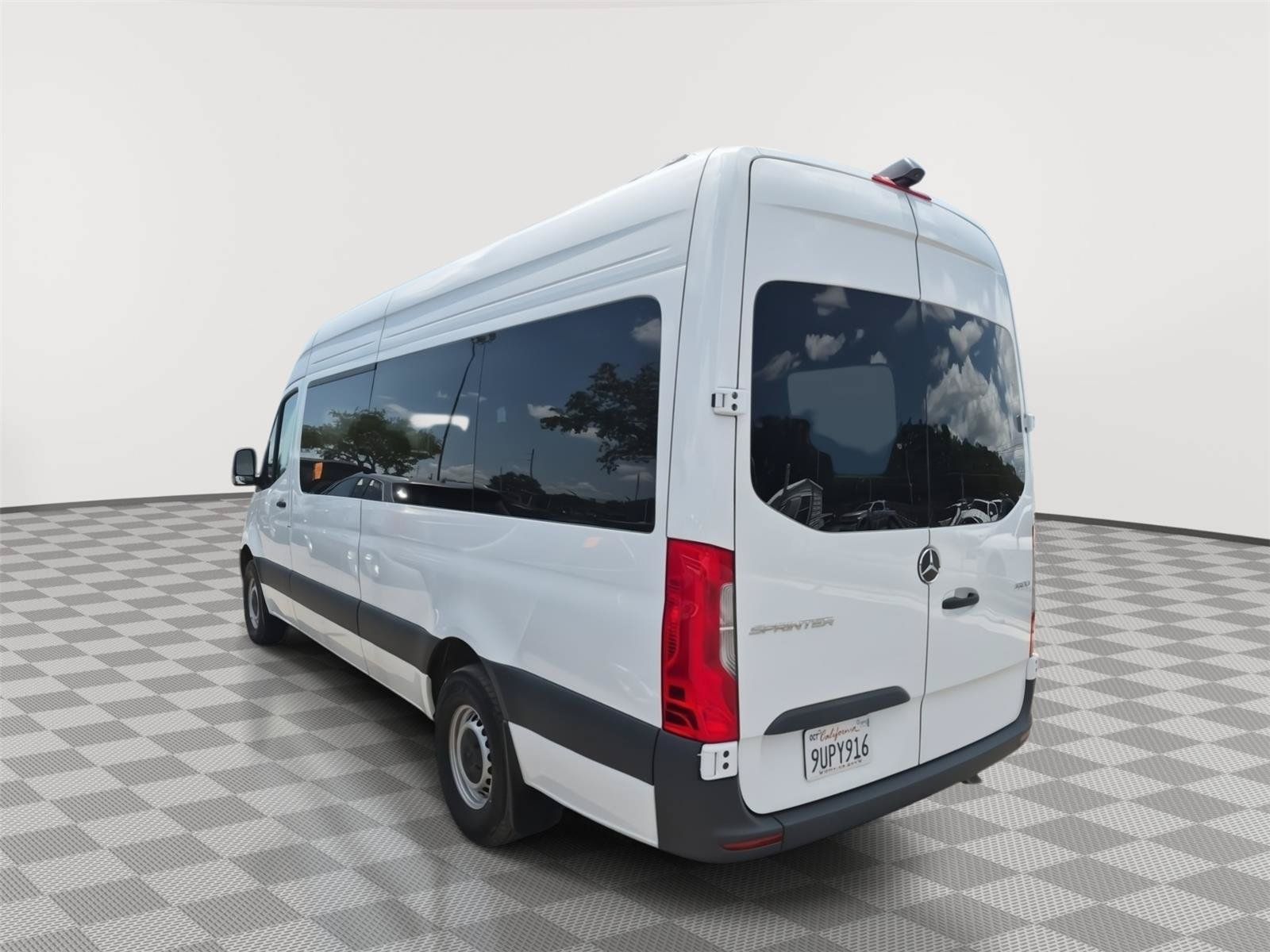 Used 2026 Mercedes-Benz Sprinter 2500 image 2