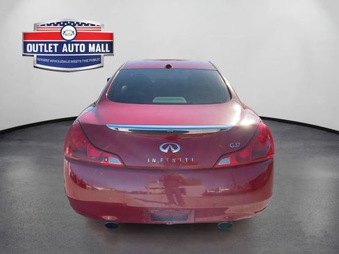 Used 2011 INFINITI G37 Journey w/ Premium Pkg image 4