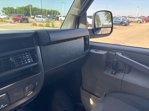 Used 2025 GMC Savana 2500 w/ Driver Convenience Package RWD image 34