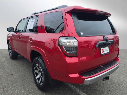Used 2024 Toyota 4Runner TRD Off-Road Premium w/ Off Road Premium Plus Package AWD/4WD image 5
