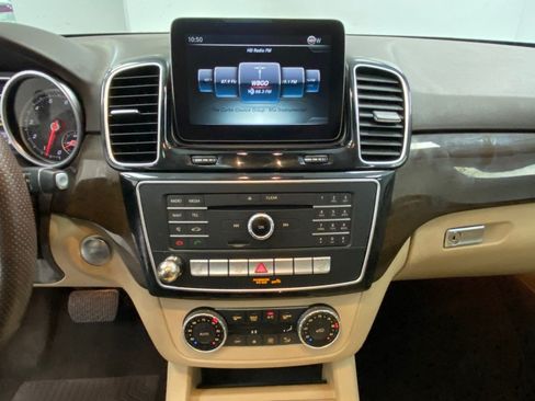 Used 2016 Mercedes-Benz GLE 350 4MATIC w/ Premium Package image 32