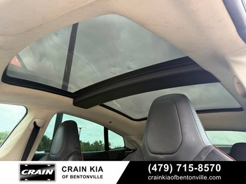 Used 2013 Tesla Model S Performance RWD image 20