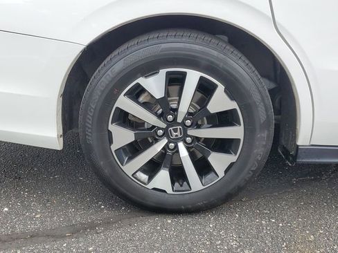 Used 2025 Honda Odyssey EX-L image 5