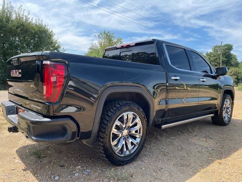 Used 2023 GMC Sierra 1500 Denali w/ Denali Reserve Package AWD/4WD image 7