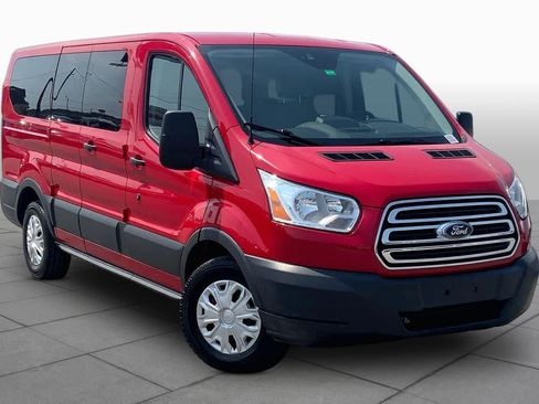 Used 2015 Ford Transit 150 XLT RWD image 3