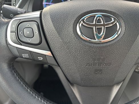 Certified 2017 Toyota Camry XLE image 15