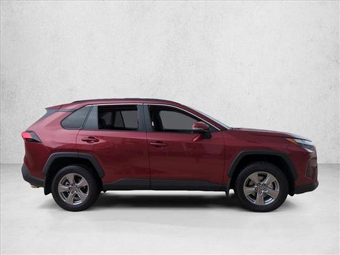 Certified 2025 Toyota RAV4 XLE FWD image 4