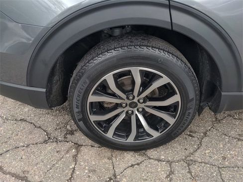 Certified 2022 Ford Explorer ST-Line image 32