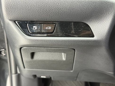 Used 2024 Lexus NX 250 FWD w/ Cold Area Package image 10