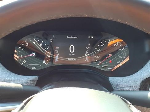 Used 2023 Jeep Compass Latitude image 12