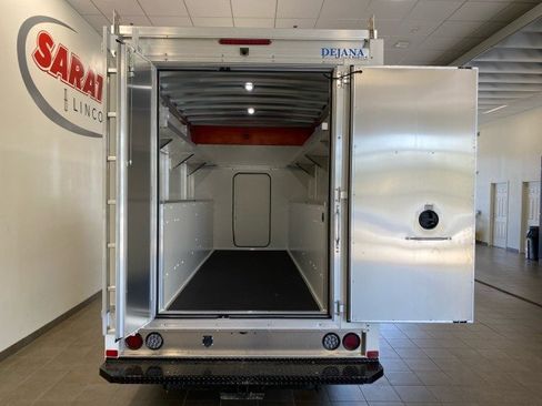 New 2026 Ford E-350 and Econoline 350 Super Duty w/ Power Equipment Group image 9