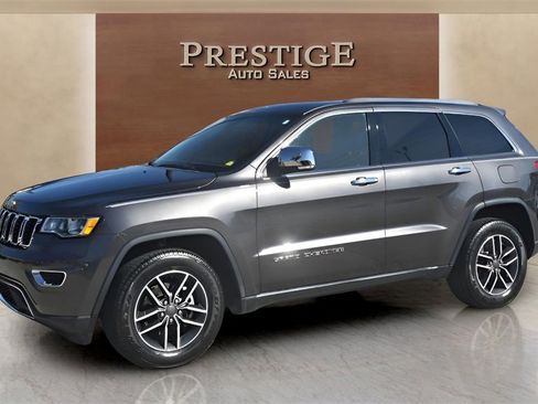 Used 2019 Jeep Grand Cherokee Limited image 24