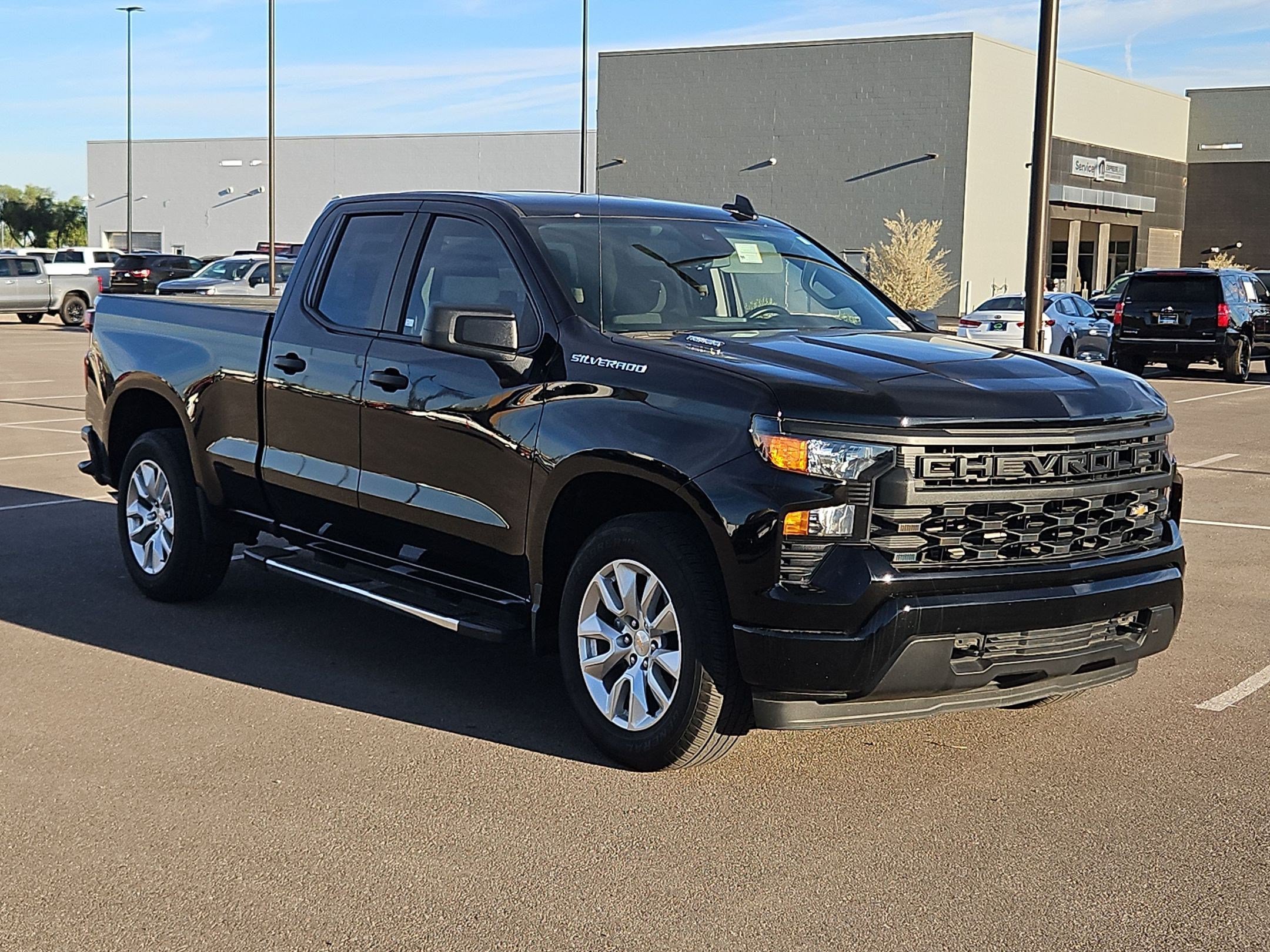 Used 2025 Chevrolet Silverado 1500 Custom RWD image 7