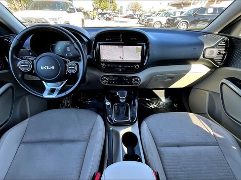 Certified 2023 Kia Soul EX image 15