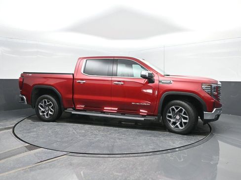 Used 2023 GMC Sierra 1500 SLT w/ SLT Premium Plus Package image 3