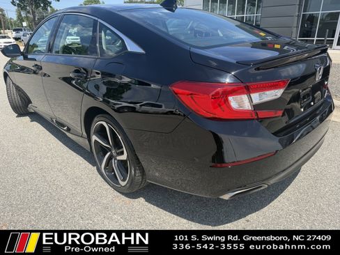 Used 2021 Honda Accord Sport Special Edition image 3