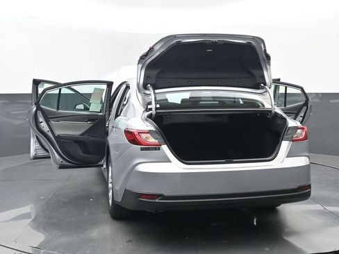 New 2026 Toyota Camry LE image 33