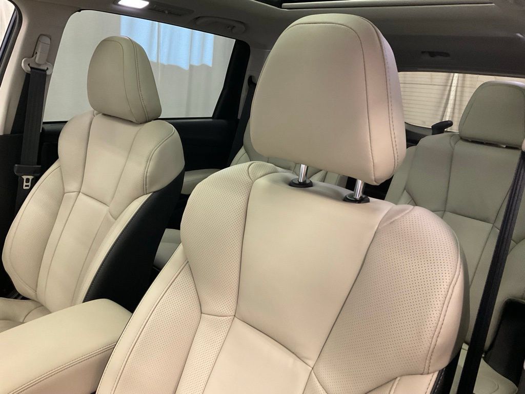 New 2026 Subaru Ascent Limited AWD/4WD image 10