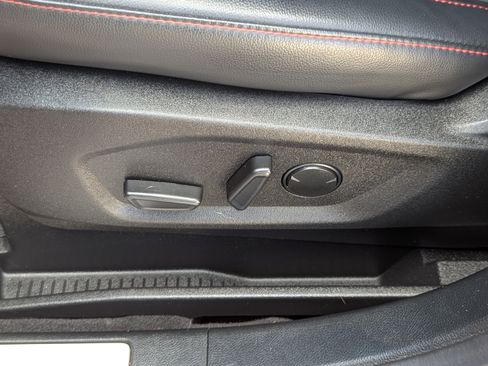 Used 2024 Ford Edge ST-Line image 20