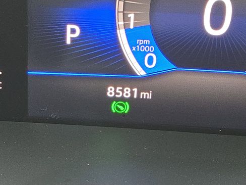 Used 2023 Volkswagen Jetta SE w/ Panoramic Sunroof Package image 22