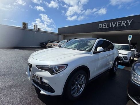 Used 2018 Alfa Romeo Stelvio Ti Sport AWD/4WD image 23