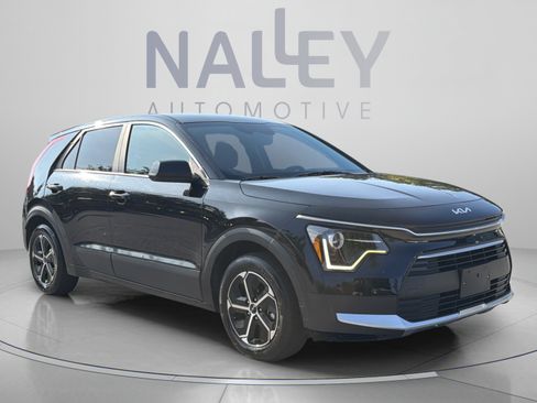 Certified 2025 Kia Niro LX FWD image 7