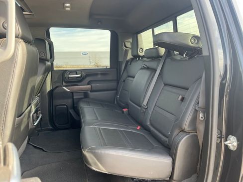 Used 2023 GMC Sierra 3500 Denali w/ Denali Ultimate Package image 28