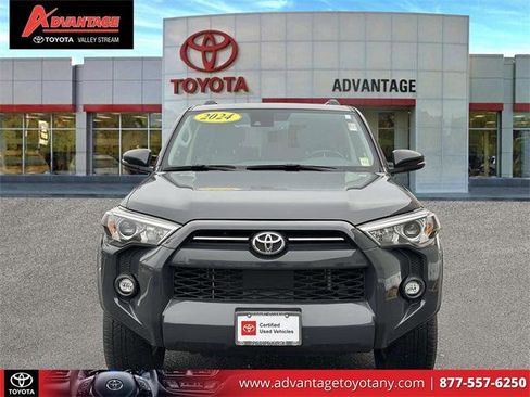 Certified 2024 Toyota 4Runner SR5 Premium image 2