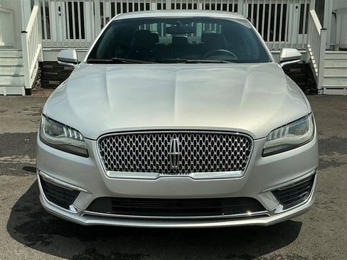 Used 2017 Lincoln MKZ Premiere image 9