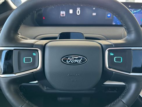 New 2026 Ford Expedition Platinum w/ Stealth Appearance Package AWD/4WD image 24